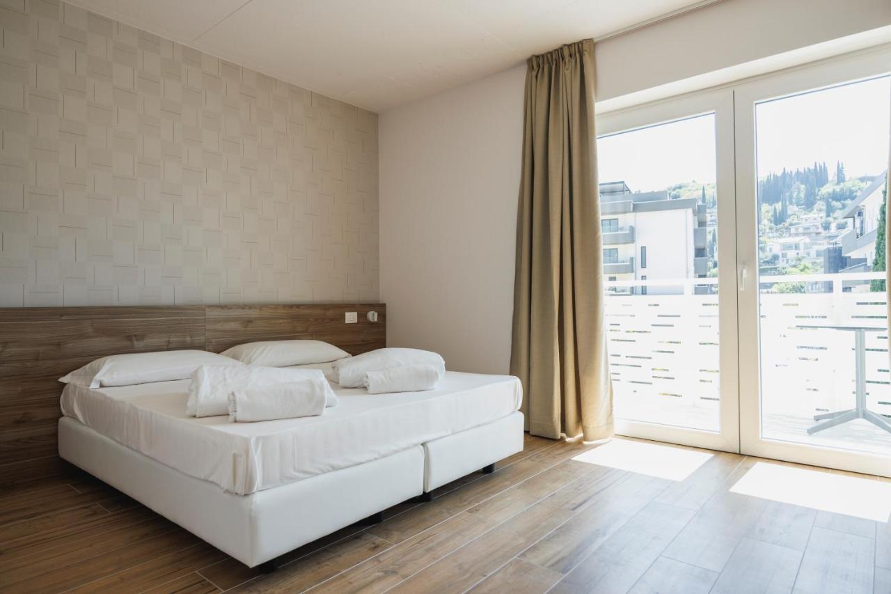 Aparthotel Side Riva del Garda